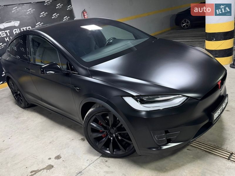 Внедорожник / Кроссовер Tesla Model X 2020 в Киеве