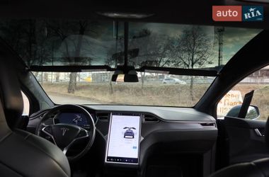 Внедорожник / Кроссовер Tesla Model X 2018 в Киеве
