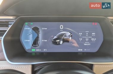 Внедорожник / Кроссовер Tesla Model X 2018 в Киеве