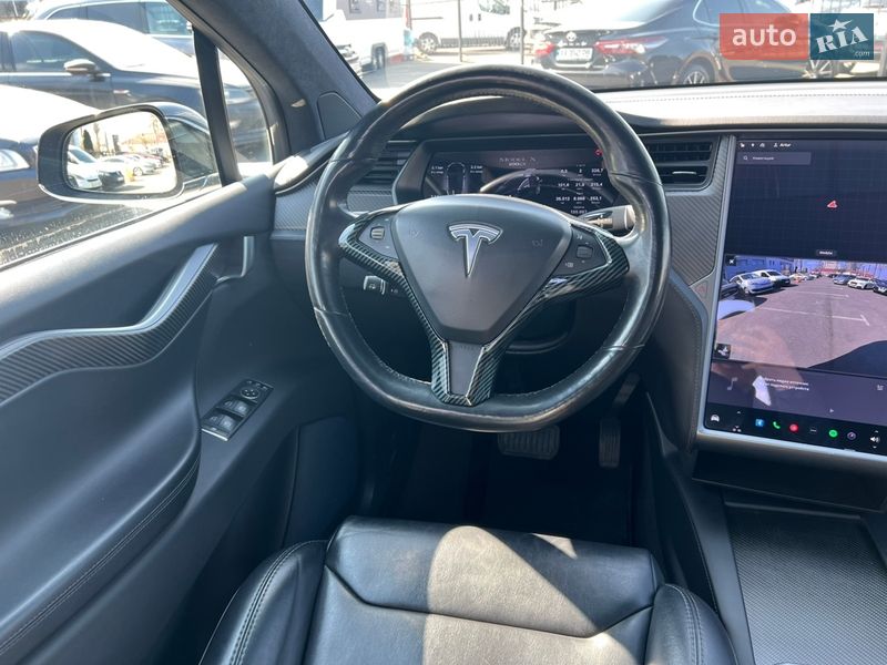 Позашляховик / Кросовер Tesla Model X 2018 в Києві