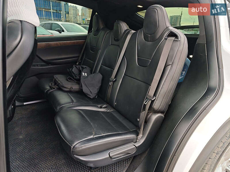 Внедорожник / Кроссовер Tesla Model X 2016 в Харькове