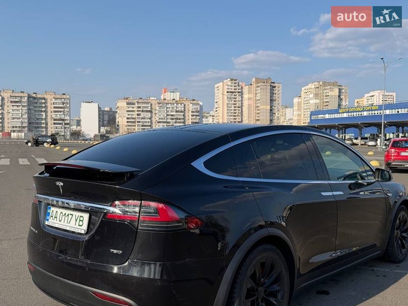 Внедорожник / Кроссовер Tesla Model X 2016 в Киеве