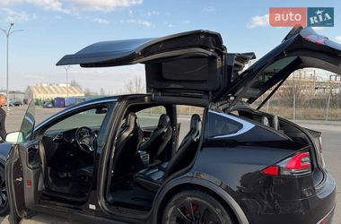 Позашляховик / Кросовер Tesla Model X 2016 в Києві