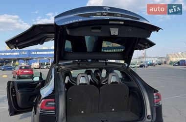 Позашляховик / Кросовер Tesla Model X 2016 в Києві
