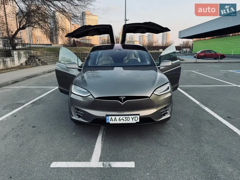 Tesla Model X