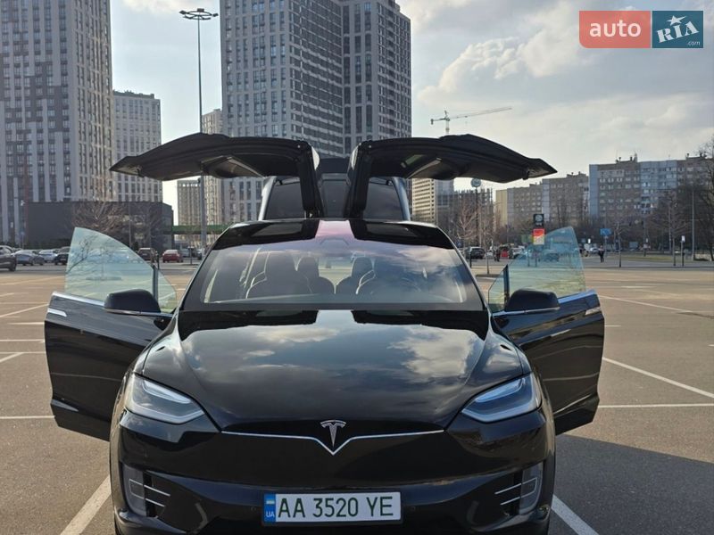 Внедорожник / Кроссовер Tesla Model X 2016 в Киеве фото 6 Внедорожник / Кроссовер Tesla Model X 2016 в Киеве