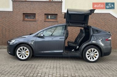 Внедорожник / Кроссовер Tesla Model X 2016 в Львове