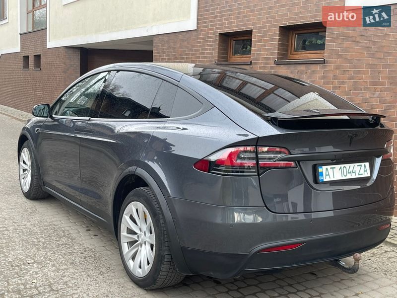 Внедорожник / Кроссовер Tesla Model X 2016 в Львове