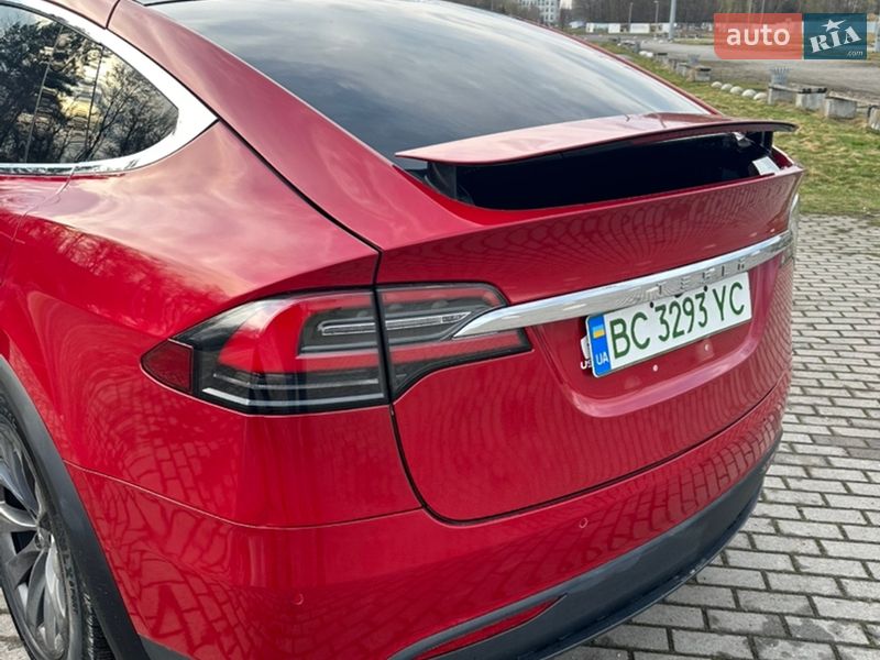 Внедорожник / Кроссовер Tesla Model X 2016 в Львове фото 6 Внедорожник / Кроссовер Tesla Model X 2016 в Львове