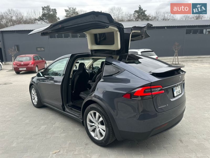 Внедорожник / Кроссовер Tesla Model X 2016 в Белой Церкви