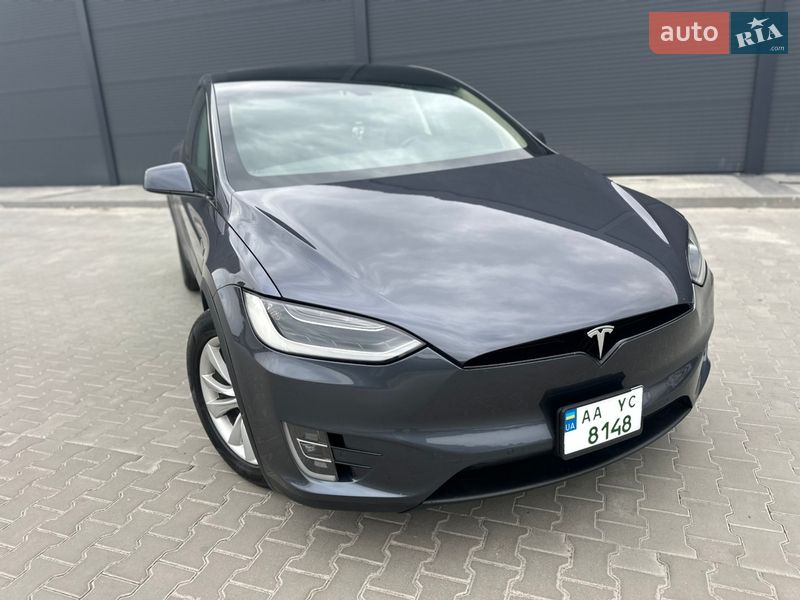 Внедорожник / Кроссовер Tesla Model X 2016 в Белой Церкви