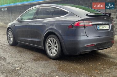 Позашляховик / Кросовер Tesla Model X 2020 в Коломиї