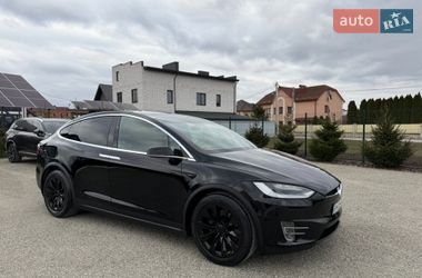 Позашляховик / Кросовер Tesla Model X 2018 в Тернополі