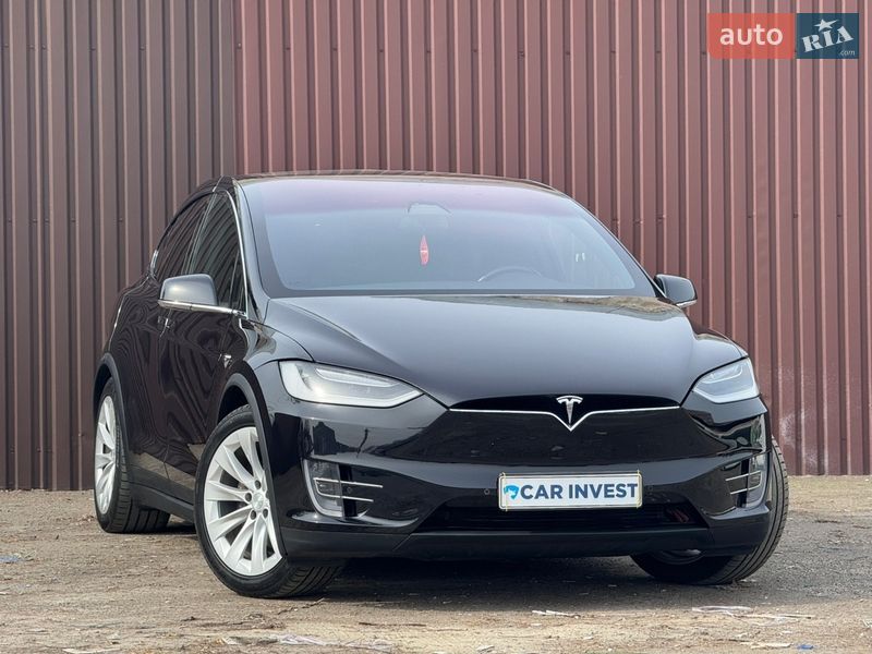 Внедорожник / Кроссовер Tesla Model X 2017 в Киеве