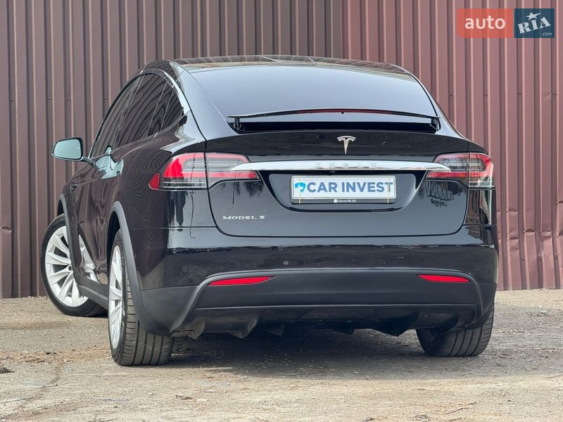 Внедорожник / Кроссовер Tesla Model X 2017 в Киеве