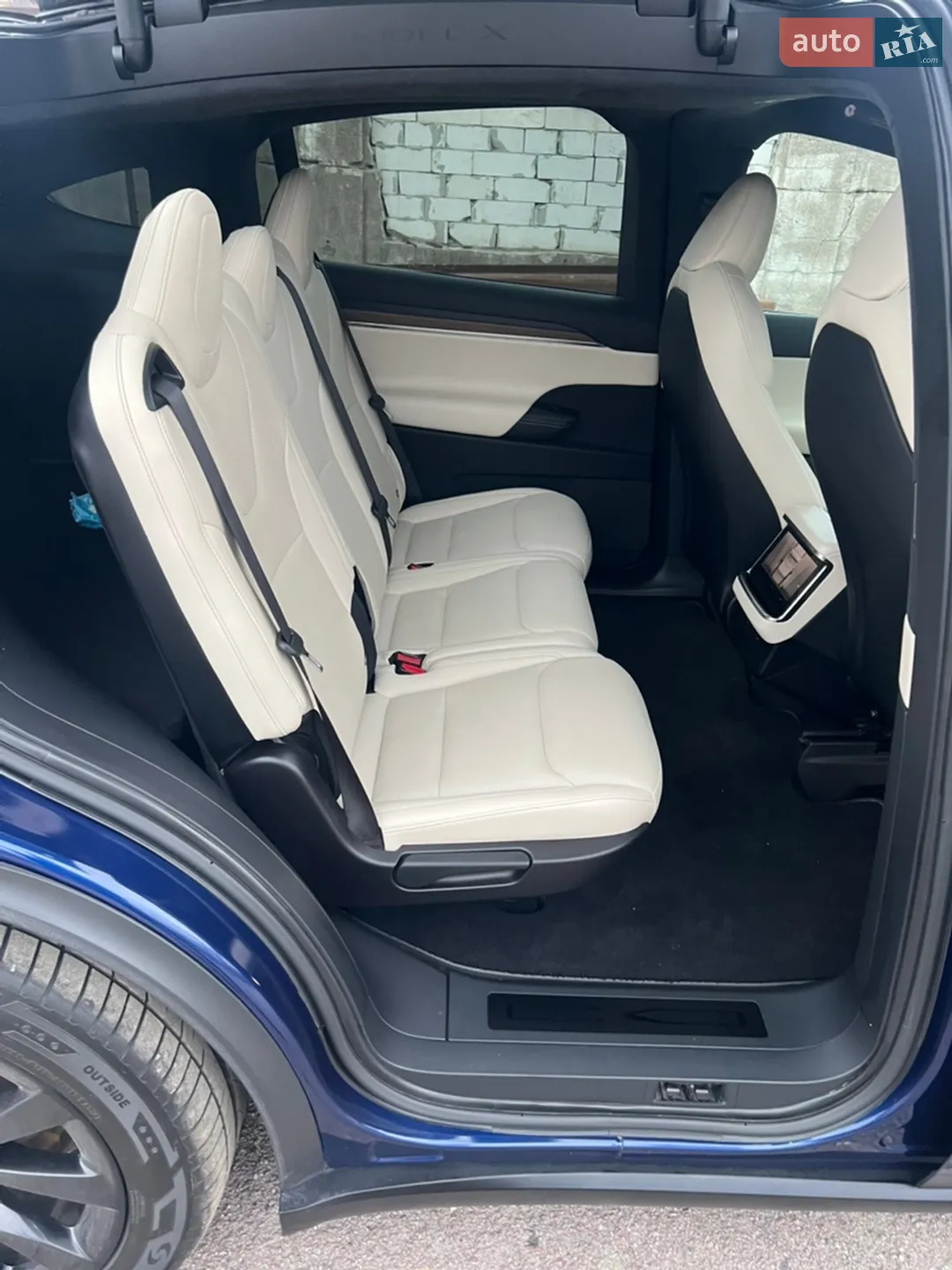 2022 Tesla Model X - мініатюра 16