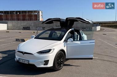 Внедорожник / Кроссовер Tesla Model X 2019 в Львове