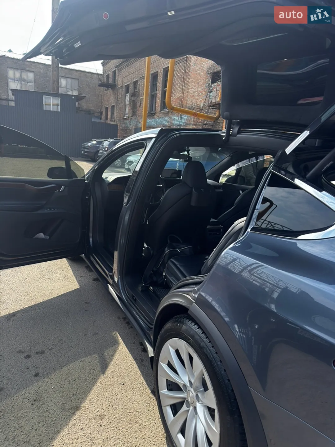 2020 Tesla Model X - мініатюра 8