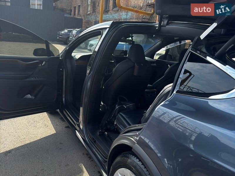Внедорожник / Кроссовер Tesla Model X 2020 в Киеве фото 8 Внедорожник / Кроссовер Tesla Model X 2020 в Киеве