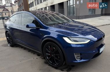 Позашляховик / Кросовер Tesla Model X 2019 в Києві
