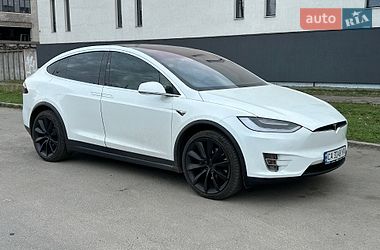 Позашляховик / Кросовер Tesla Model X 2017 в Черкасах