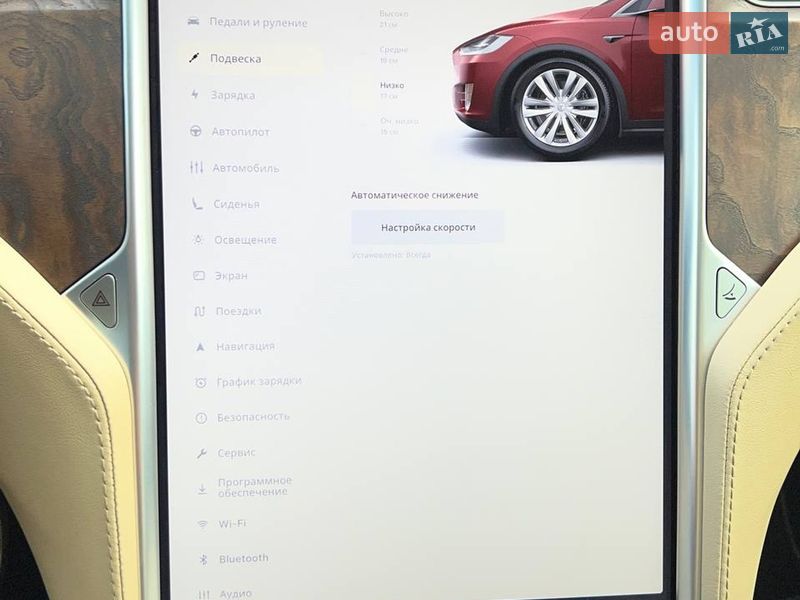 Внедорожник / Кроссовер Tesla Model X 2016 в Хмельницком