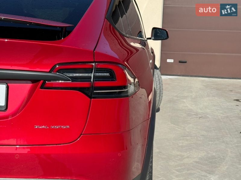 Внедорожник / Кроссовер Tesla Model X 2019 в Умани фото 9 Внедорожник / Кроссовер Tesla Model X 2019 в Умани