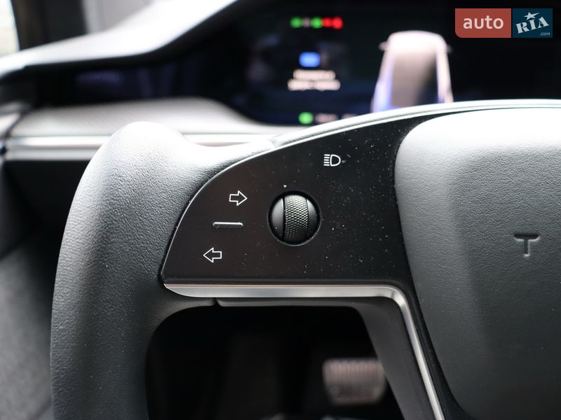 Позашляховик / Кросовер Tesla Model X 2023 в Львові