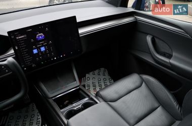 Позашляховик / Кросовер Tesla Model X 2023 в Львові