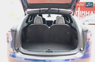 Позашляховик / Кросовер Tesla Model X 2023 в Львові