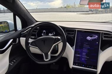 Позашляховик / Кросовер Tesla Model X 2017 в Дніпрі