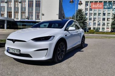 Внедорожник / Кроссовер Tesla Model X 2022 в Ровно
