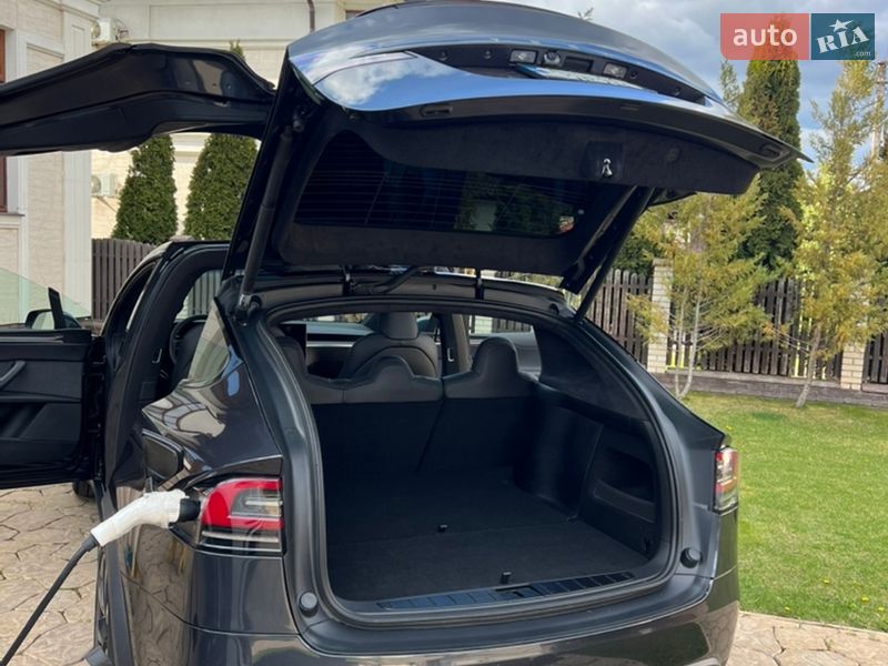 Позашляховик / Кросовер Tesla Model X 2024 в Одесі