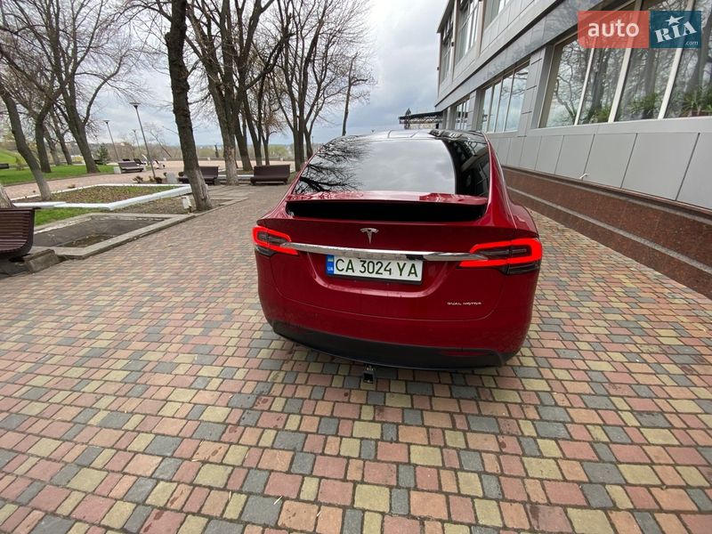 Внедорожник / Кроссовер Tesla Model X 2019 в Черкассах фото 4 Внедорожник / Кроссовер Tesla Model X 2019 в Черкассах
