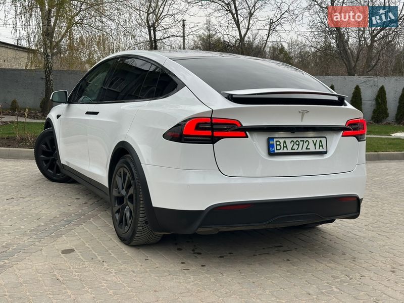Позашляховик / Кросовер Tesla Model X 2023 в Кропивницькому