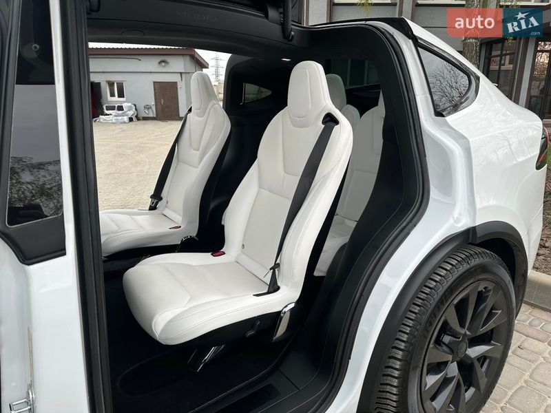 Позашляховик / Кросовер Tesla Model X 2023 в Кропивницькому