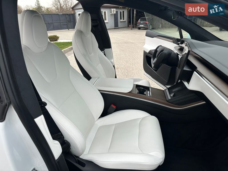 Позашляховик / Кросовер Tesla Model X 2023 в Кропивницькому