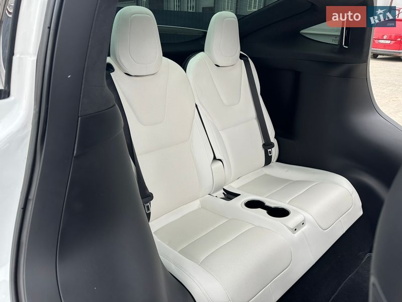 Позашляховик / Кросовер Tesla Model X 2023 в Кропивницькому