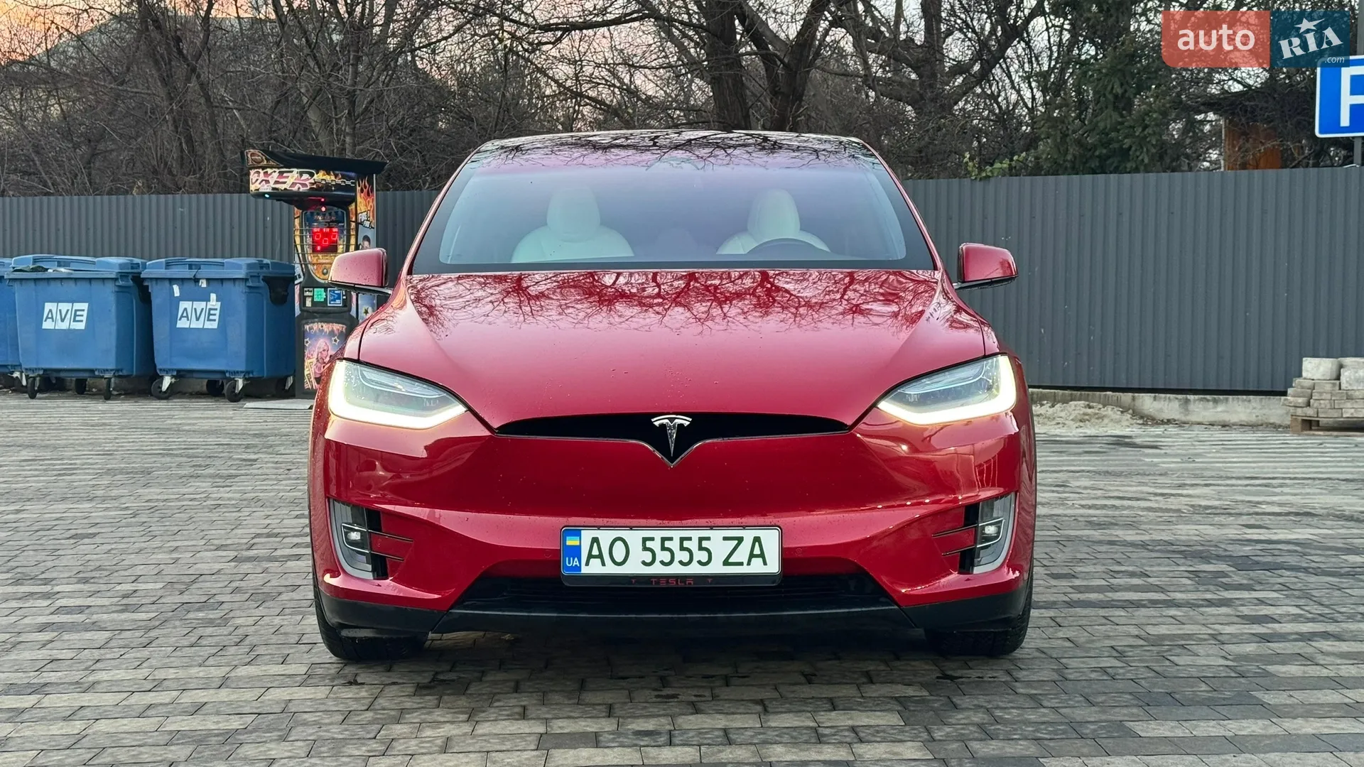 2020 Tesla Model X - мініатюра 3