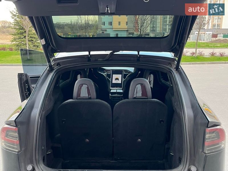 Внедорожник / Кроссовер Tesla Model X 2016 в Днепре