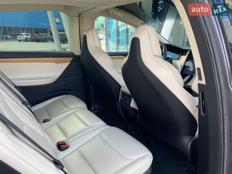 Внедорожник / Кроссовер Tesla Model X 2018 в Киеве фото 24 Внедорожник / Кроссовер Tesla Model X 2018 в Киеве