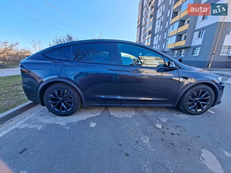 Внедорожник / Кроссовер Tesla Model X 2024 в Киеве