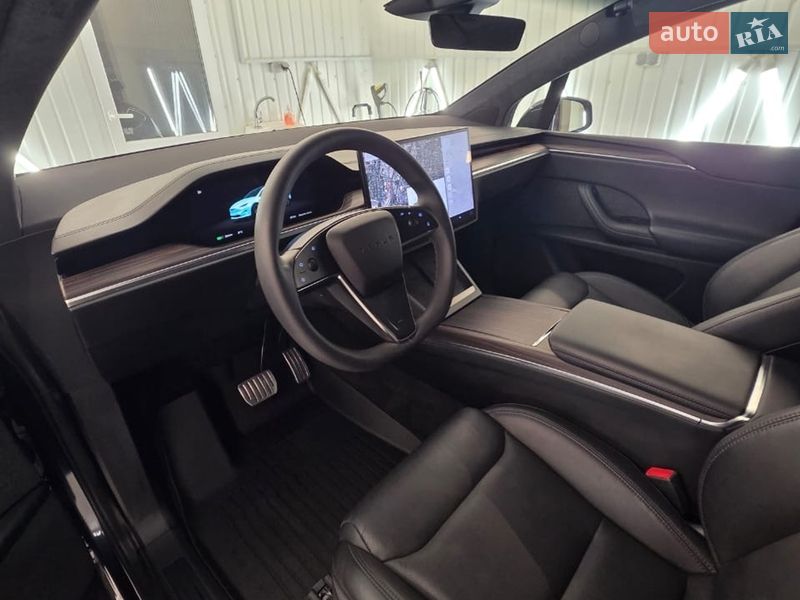 Внедорожник / Кроссовер Tesla Model X 2024 в Киеве