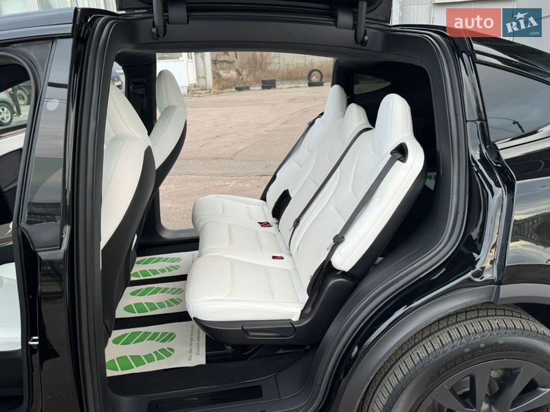 Позашляховик / Кросовер Tesla Model X 2022 в Харкові