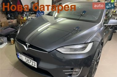 Позашляховик / Кросовер Tesla Model X 2018 в Бродах