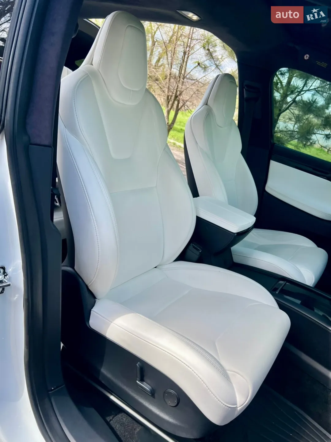 2018 Tesla Model X - мініатюра 46