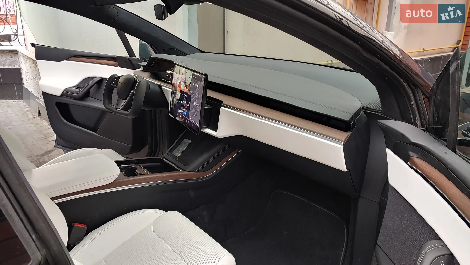 2023 Tesla Model X - мініатюра 10