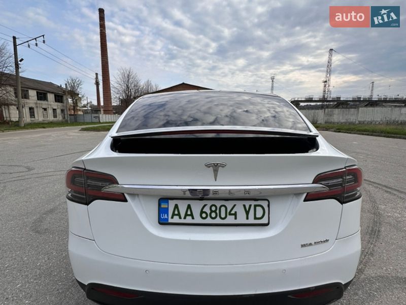 Внедорожник / Кроссовер Tesla Model X 2019 в Харькове