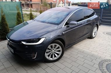 Внедорожник / Кроссовер Tesla Model X 2017 в Львове