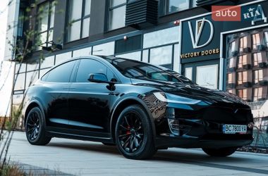 Внедорожник / Кроссовер Tesla Model X 2020 в Киеве